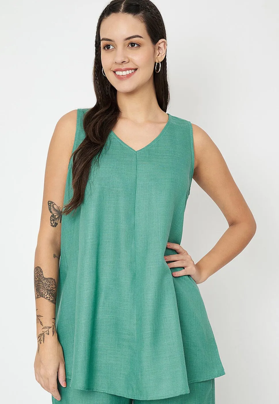 Solid Color Cotton Tunic in Light Teal Green
