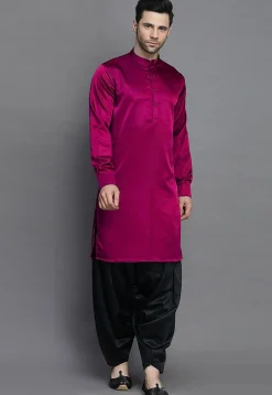 Solid Color Crepe Kurta in Magenta