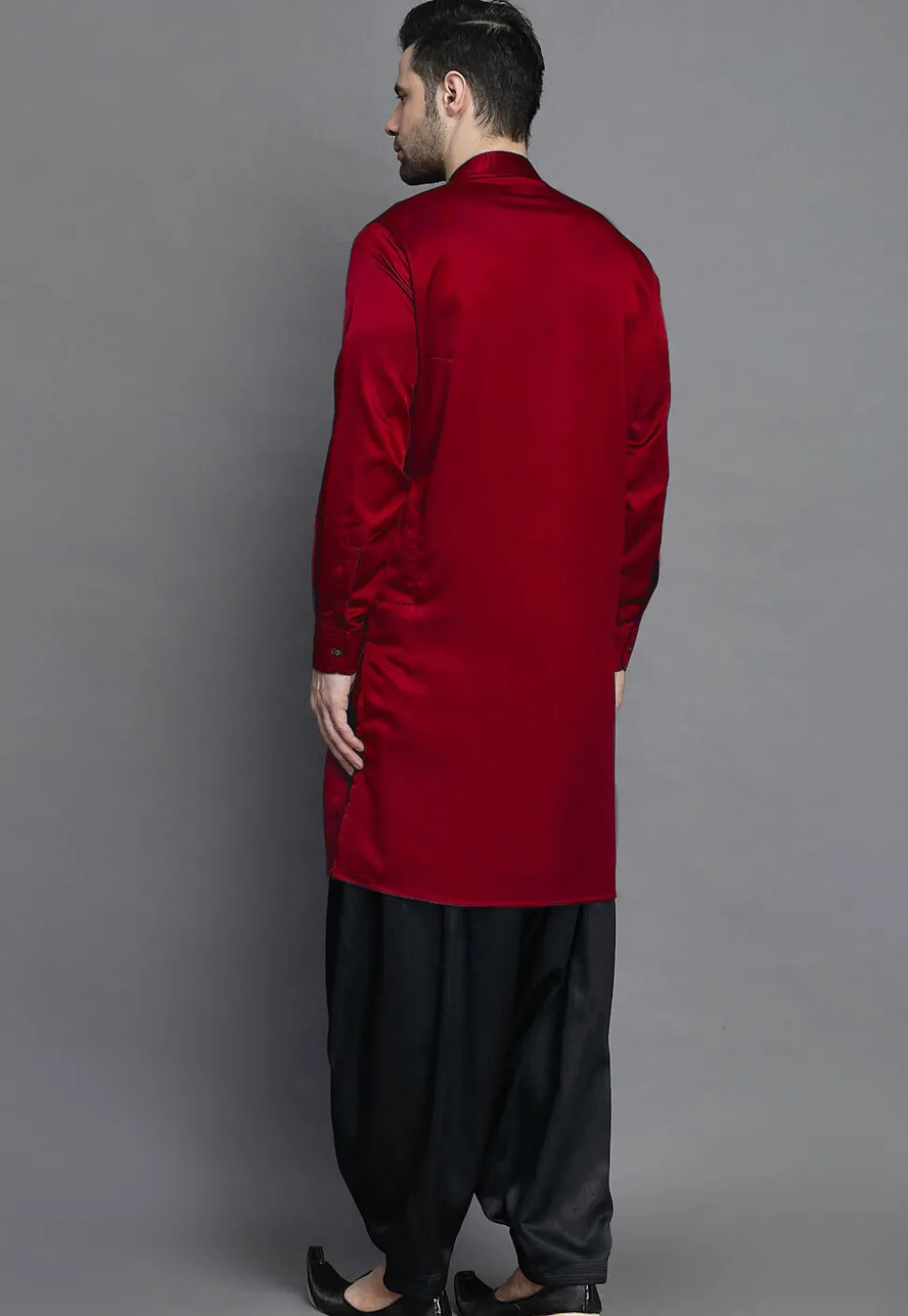 Solid Color Crepe Kurta in Maroon