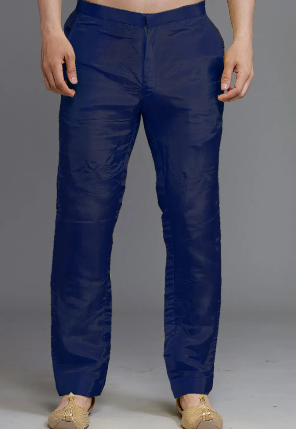 Solid Color Crepe Pant in Navy Blue