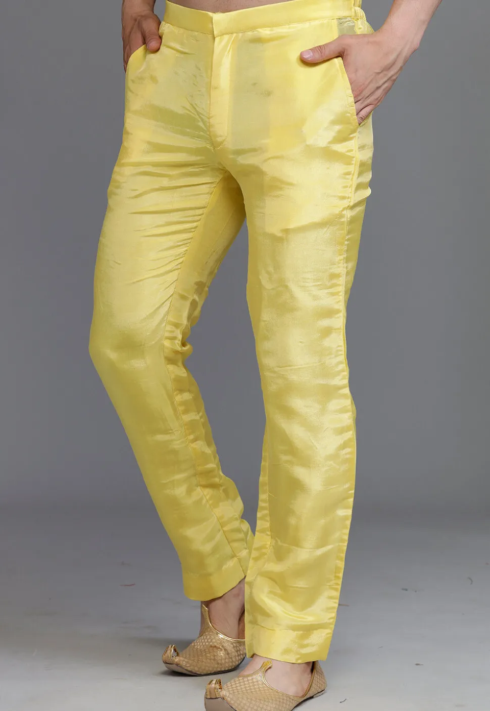 Solid Color Crepe Pant in Yellow