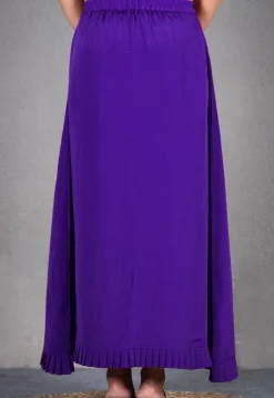 Solid Color Crepe Petticoat in Indigo blue
