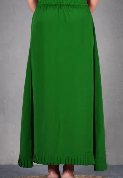 Solid Color Crepe Petticoat in Green