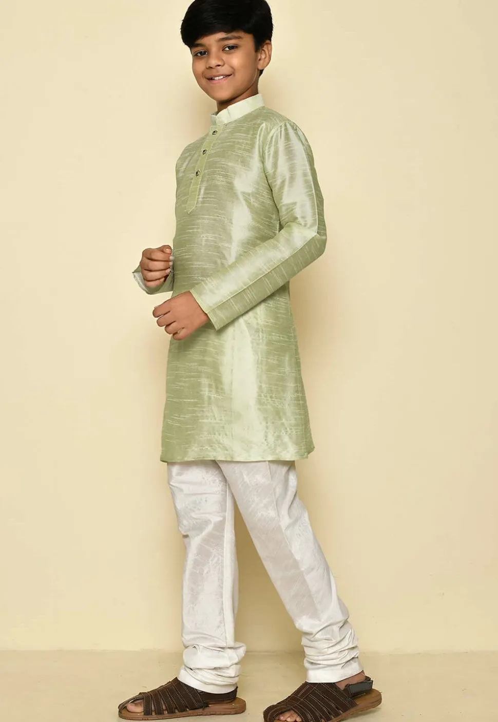 Solid Color Dupion Silk Kurta Set in Pastel Green