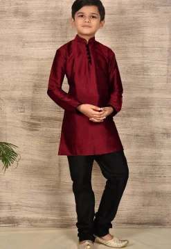 Solid Color Dupion Silk Kurta in Maroon