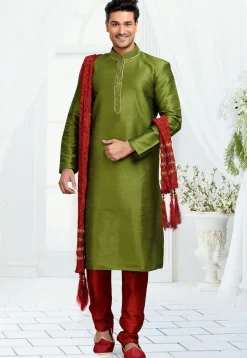 Solid Color Dupion Silk Kurta Set in Green