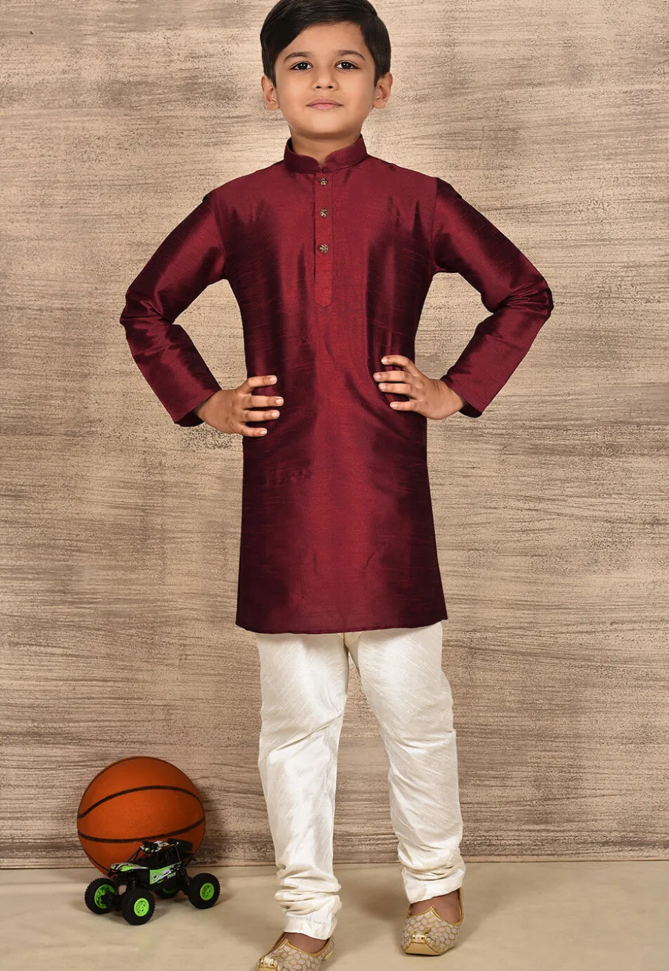 Solid Color Dupion Silk Kurta Set in Maroon