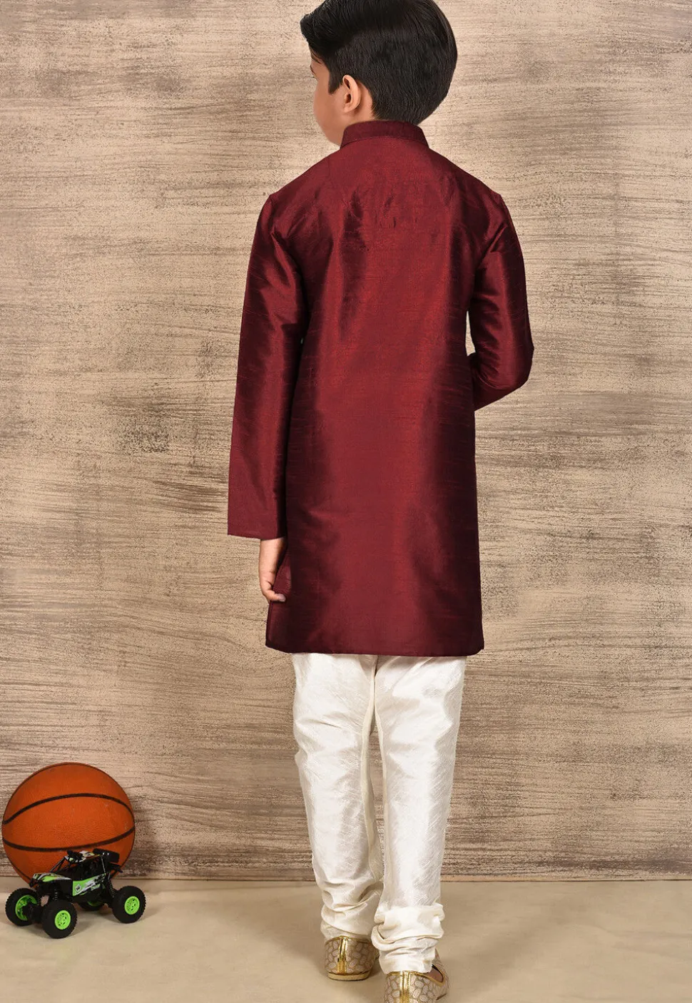 Solid Color Dupion Silk Kurta Set in Maroon