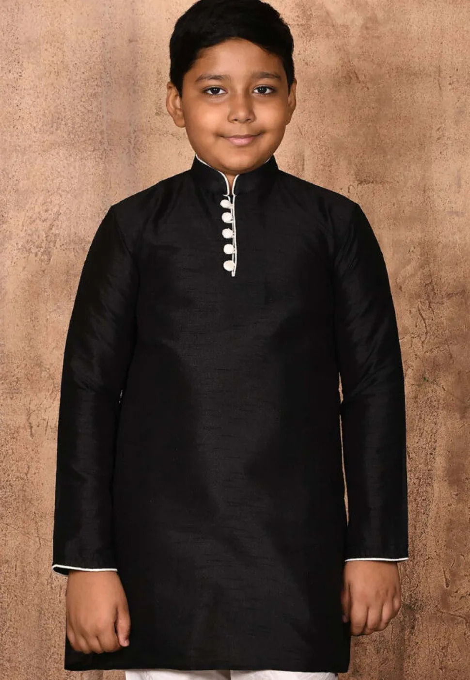 Solid Color Dupion Silk Kurta in Black