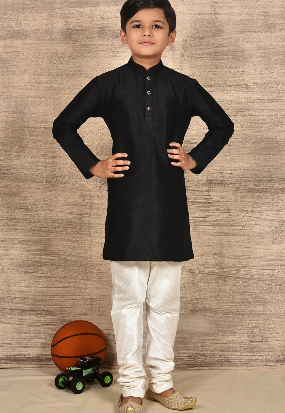 Solid Color Dupion Silk Kurta in Black