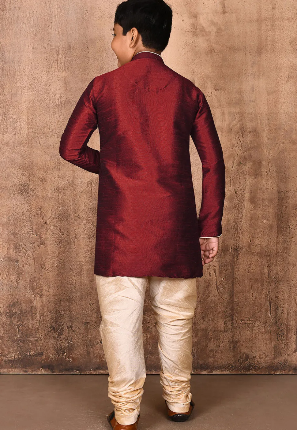 Solid Color Dupion Silk Kurta Set in Maroon
