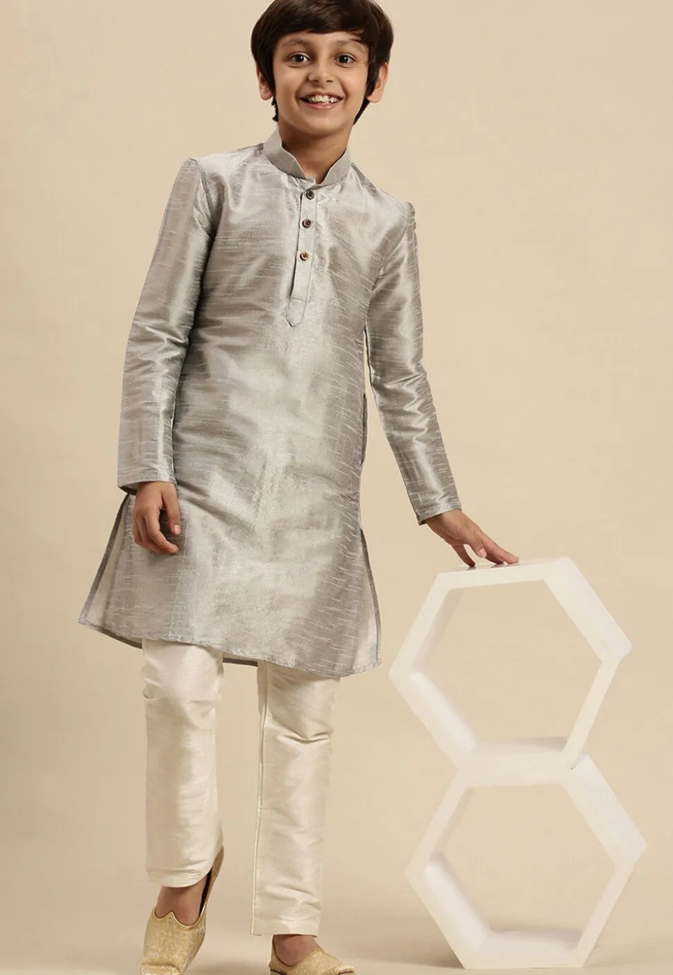 Solid Color Dupion Silk Kurta in Light Grey