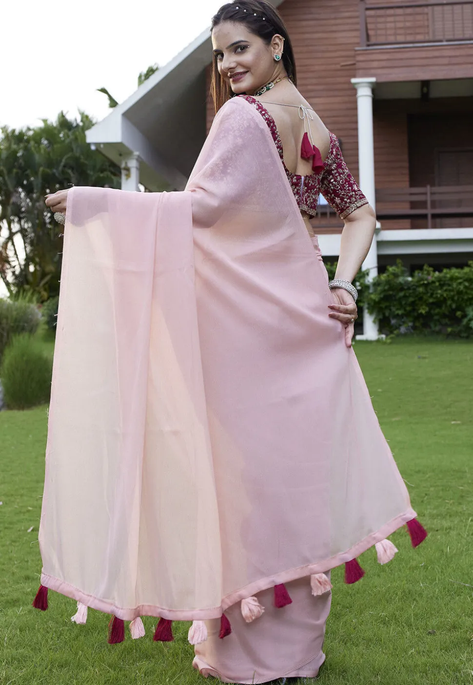 Solid Color Georgette Saree in Pink