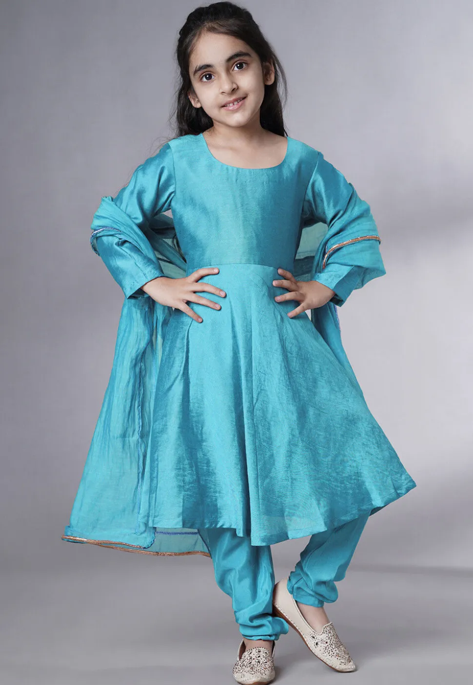 Solid Color Muslin Silk A Line Suit in Sky Blue