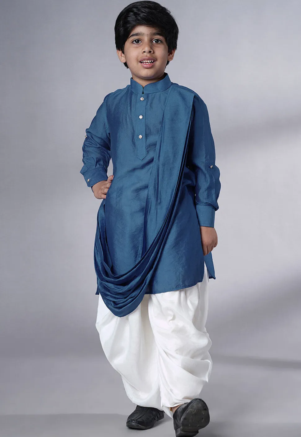 Solid Color Muslin Silk Kurta Set in Teal Blue
