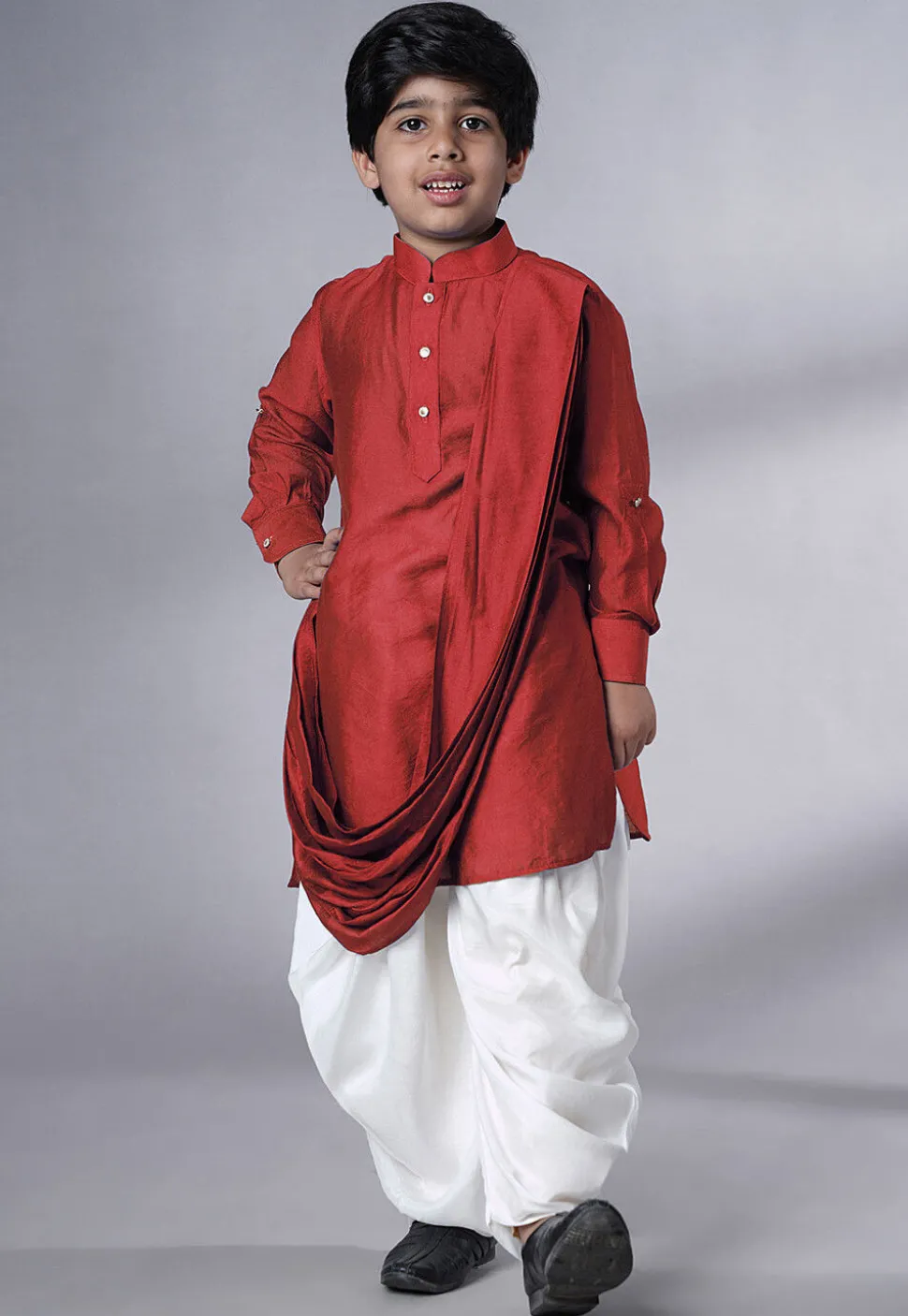 Solid Color Muslin Silk Kurta Set in Maroon