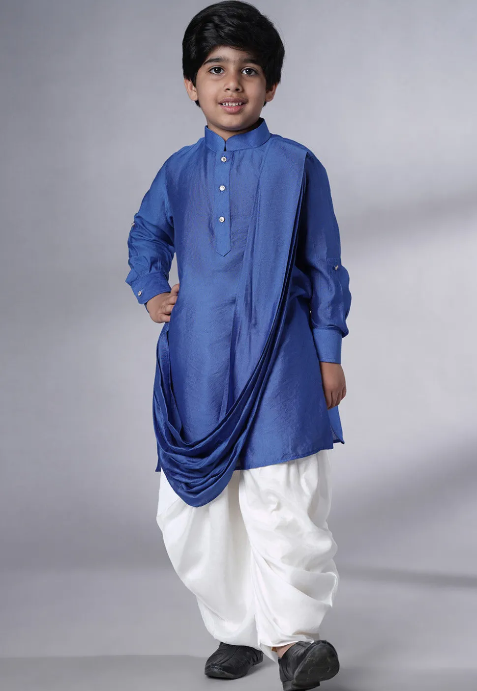 Solid Color Muslin Silk Kurta Set in Royal Blue