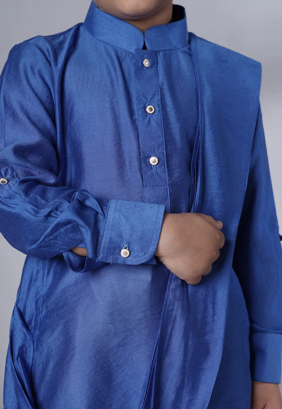 Solid Color Muslin Silk Kurta Set in Royal Blue