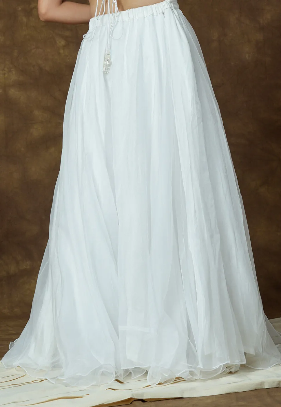 Solid Color Organza Skirt in White