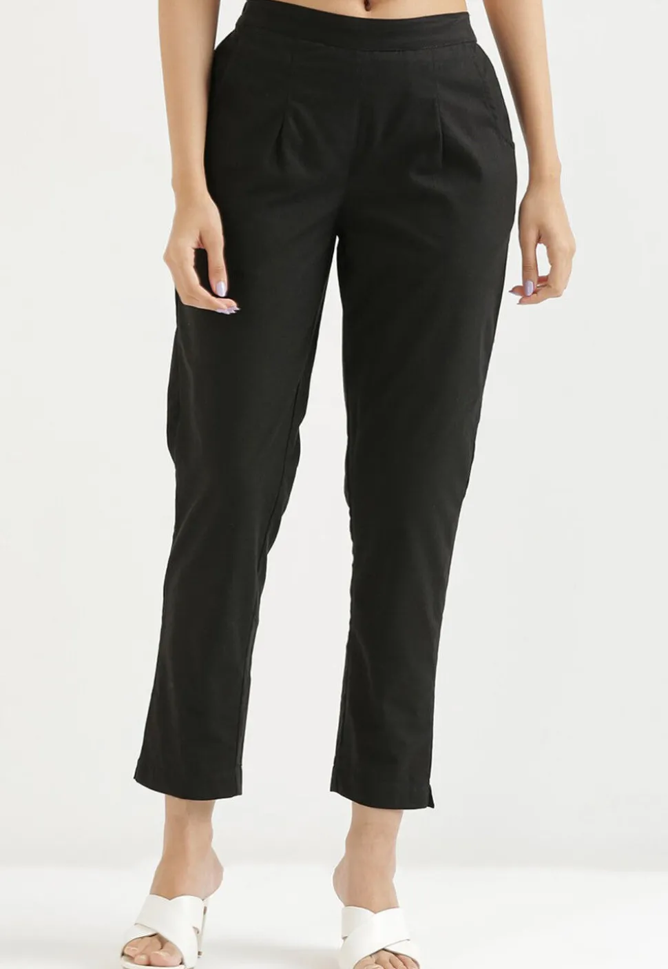 Solid Color Pure Cotton Pant in Black