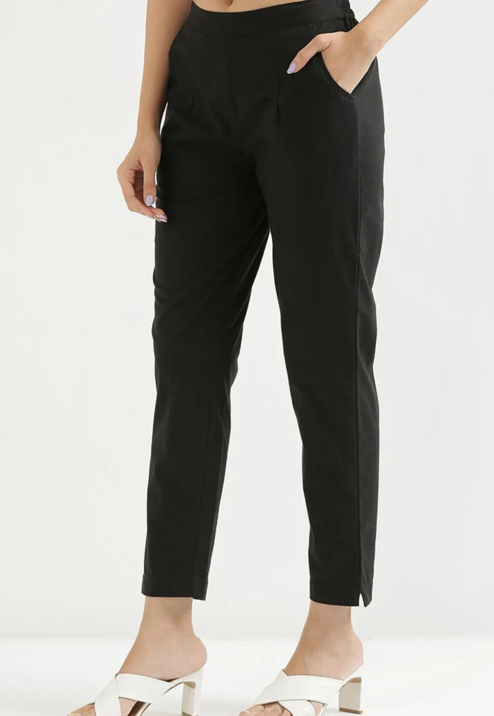 Solid Color Pure Cotton Pant in Black