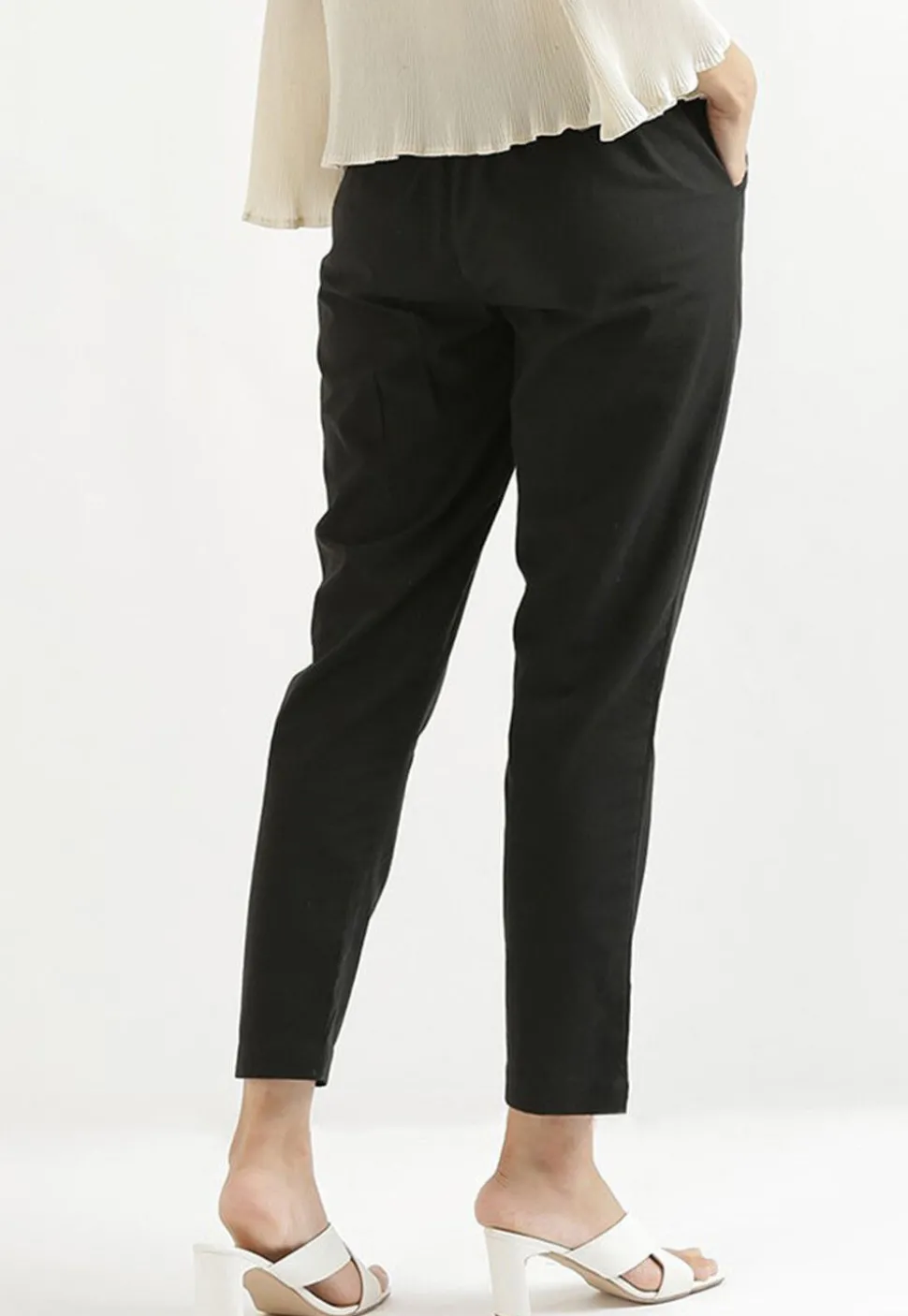Solid Color Pure Cotton Pant in Black
