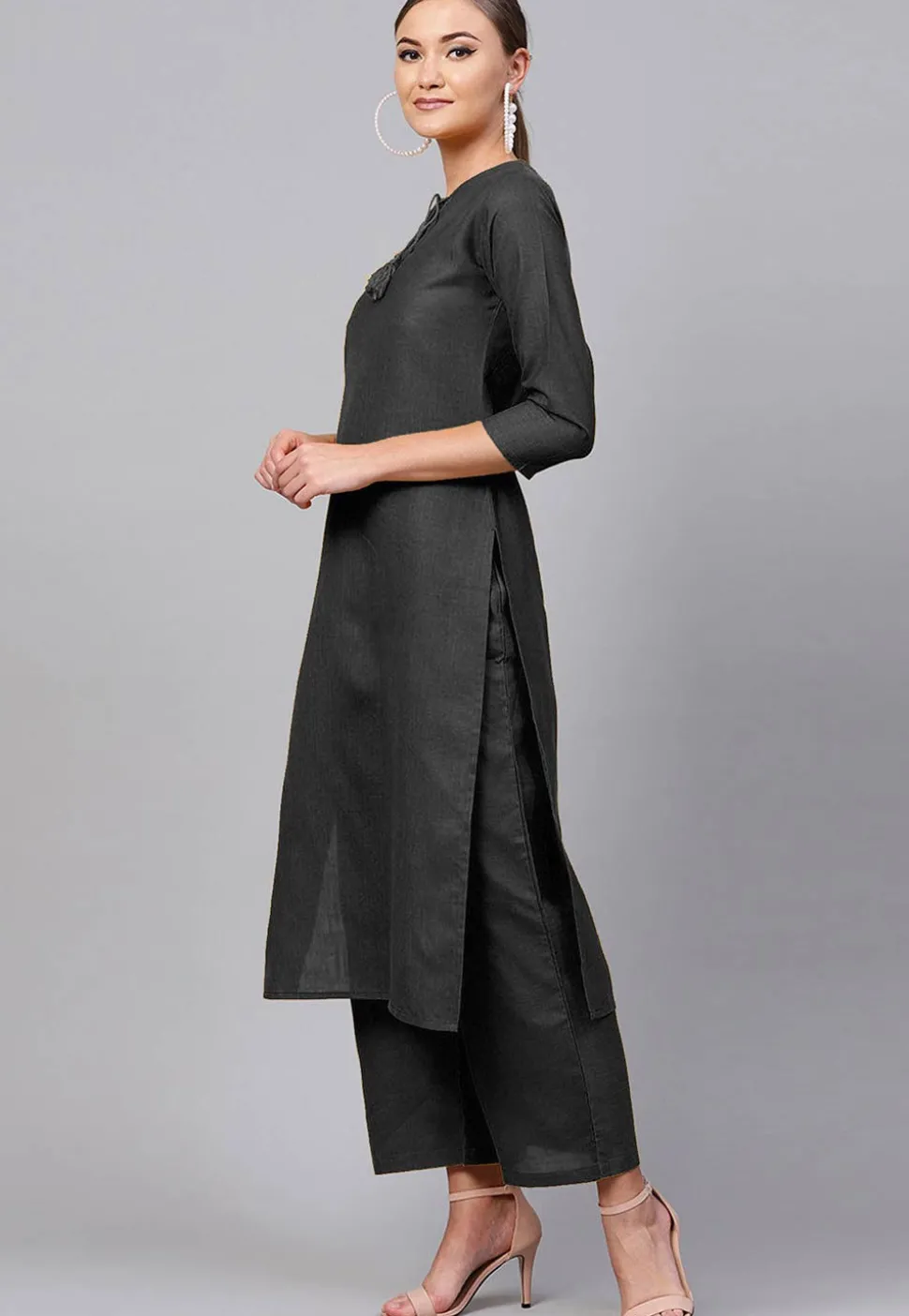 Solid Color Rayon Straight Kurta in Black