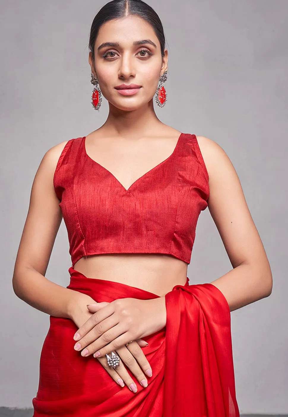 Solid Color Satin Chiffon Saree in Red