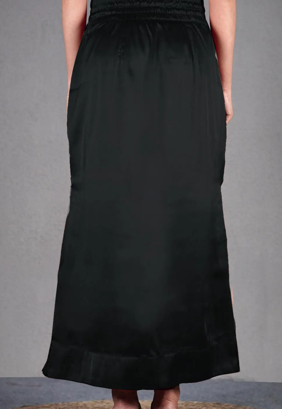 Solid Color Satin Fish Cut Petticoat in Black