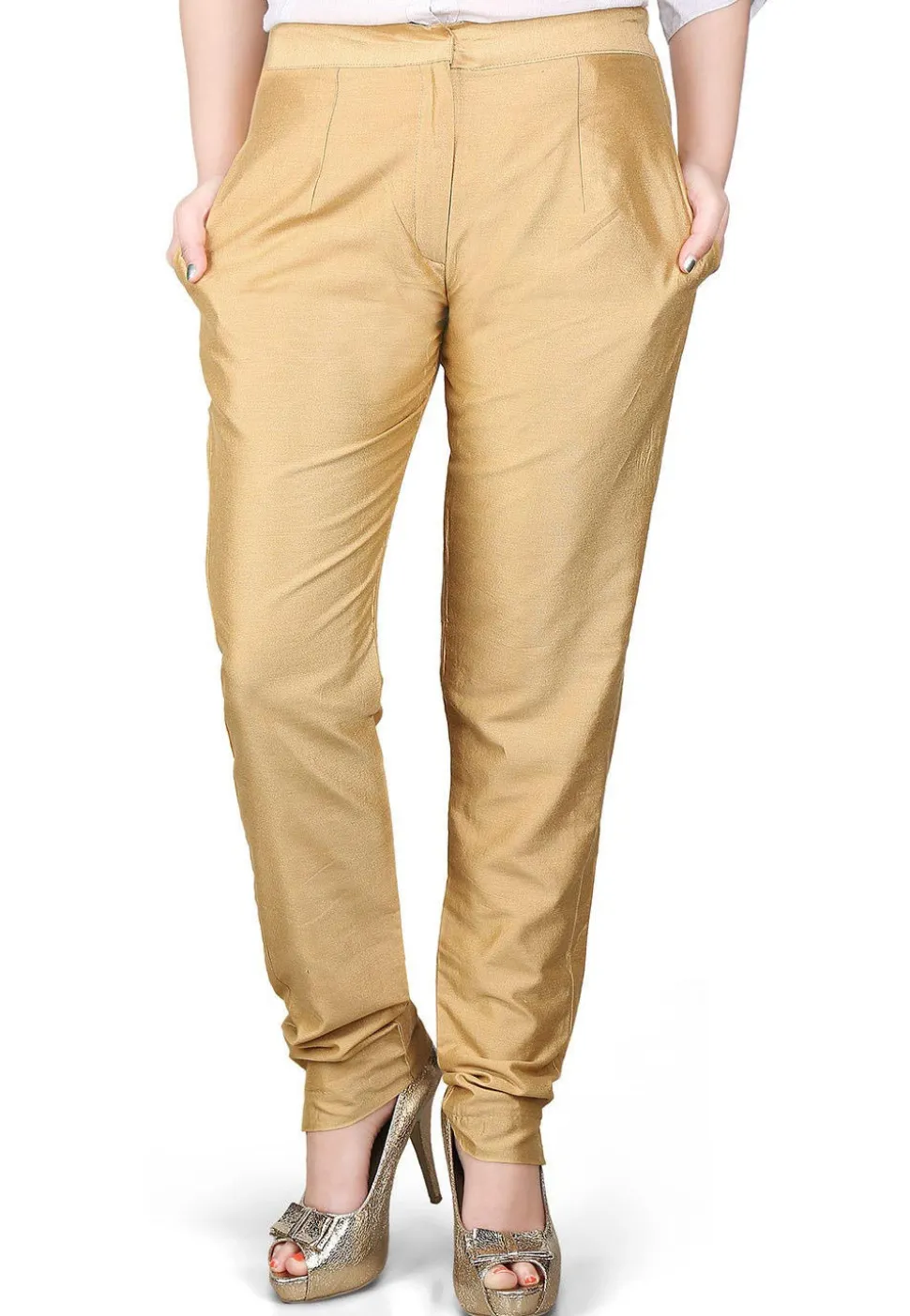 Solid Color Shantoon Pant in Beige