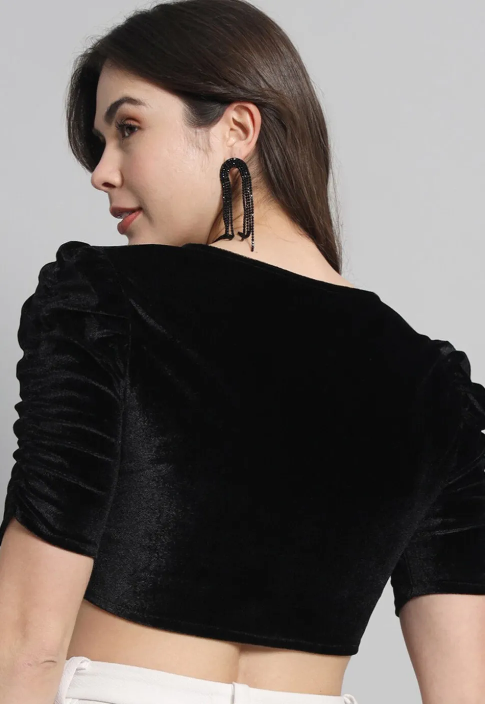 Solid Color Velvet Blouse in Black