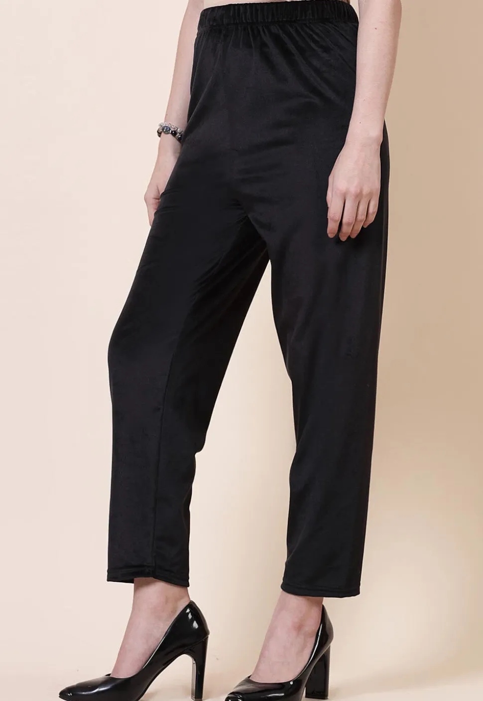 Solid Color Velvet Pant in Black