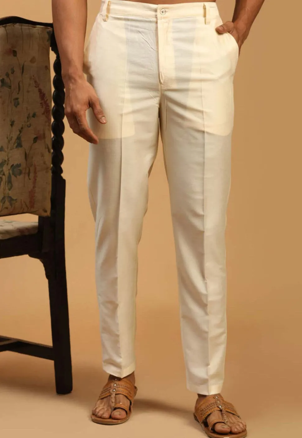 Solid Color Viscose Pant in Cream