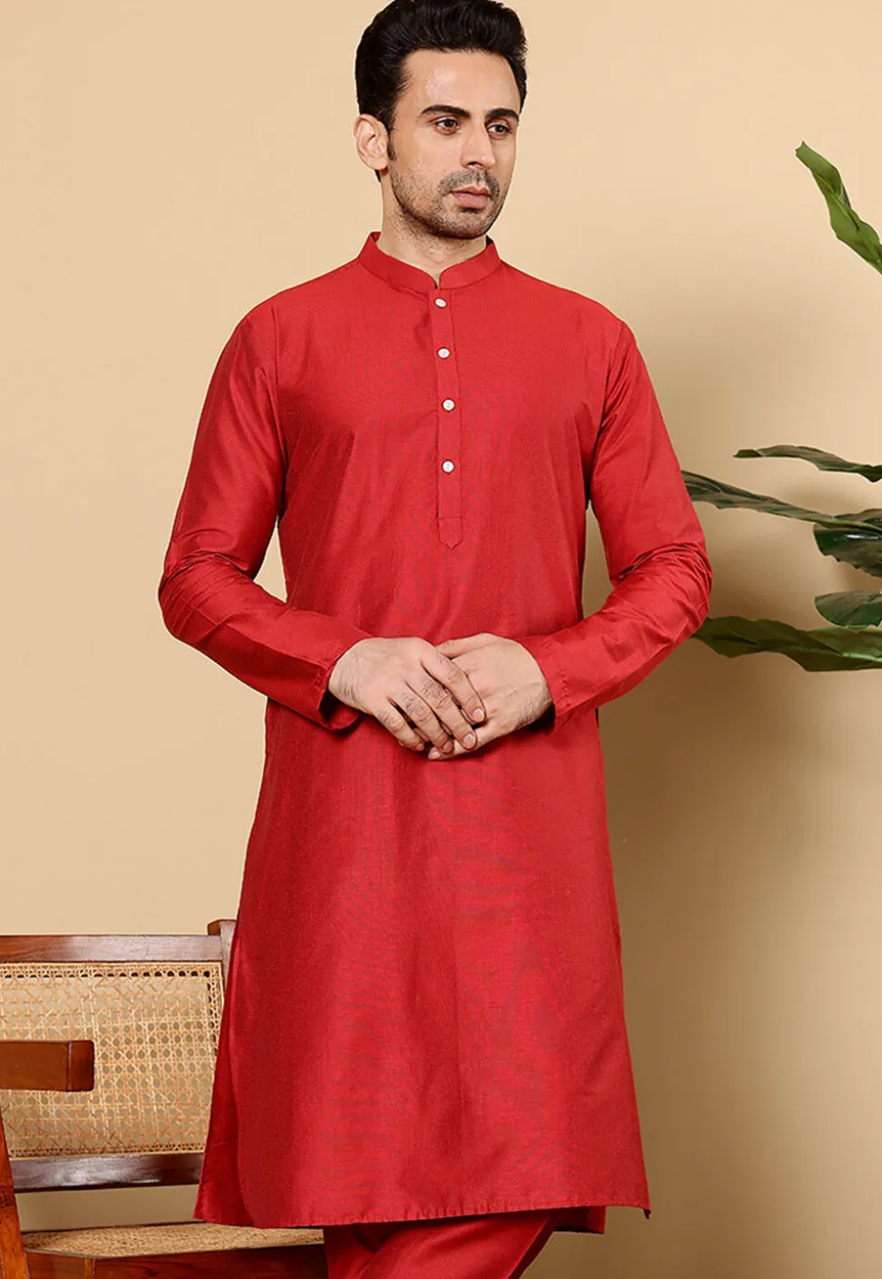 Solid Color Viscose Silk Kurta in Red