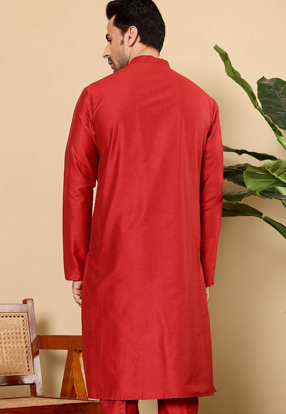 Solid Color Viscose Silk Kurta in Red