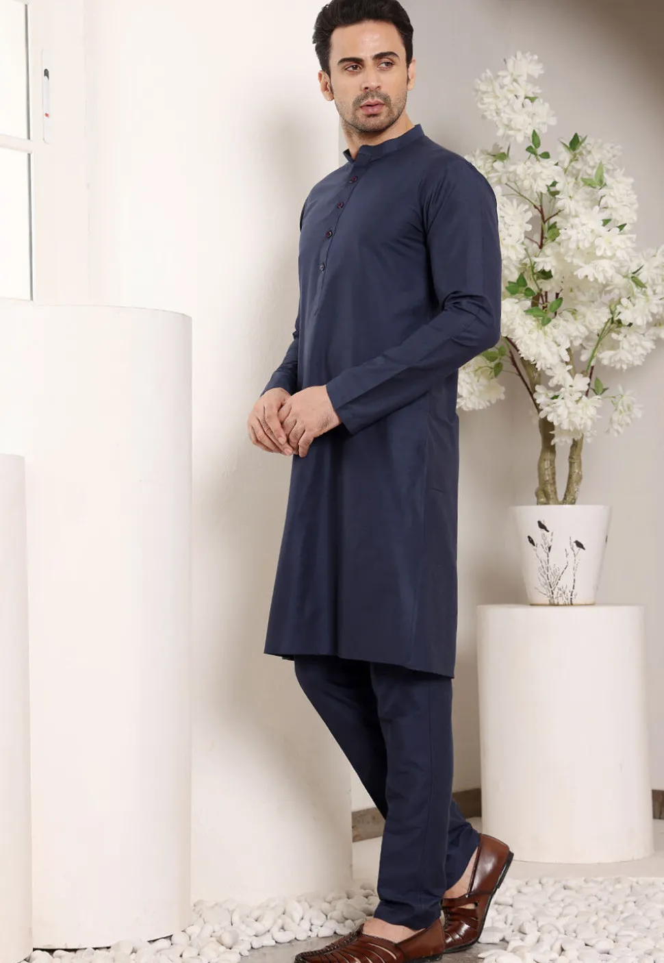 Solid Color Viscose Silk Kurta Set in Navy Blue