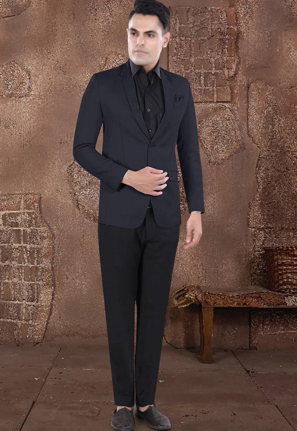 Solid Color Viscose Silk Blazer in Navy Blue