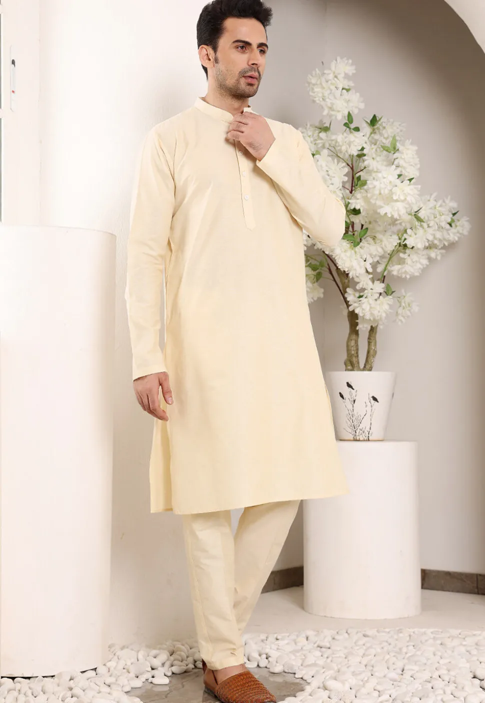 Solid Color Viscose Silk Kurta in Cream