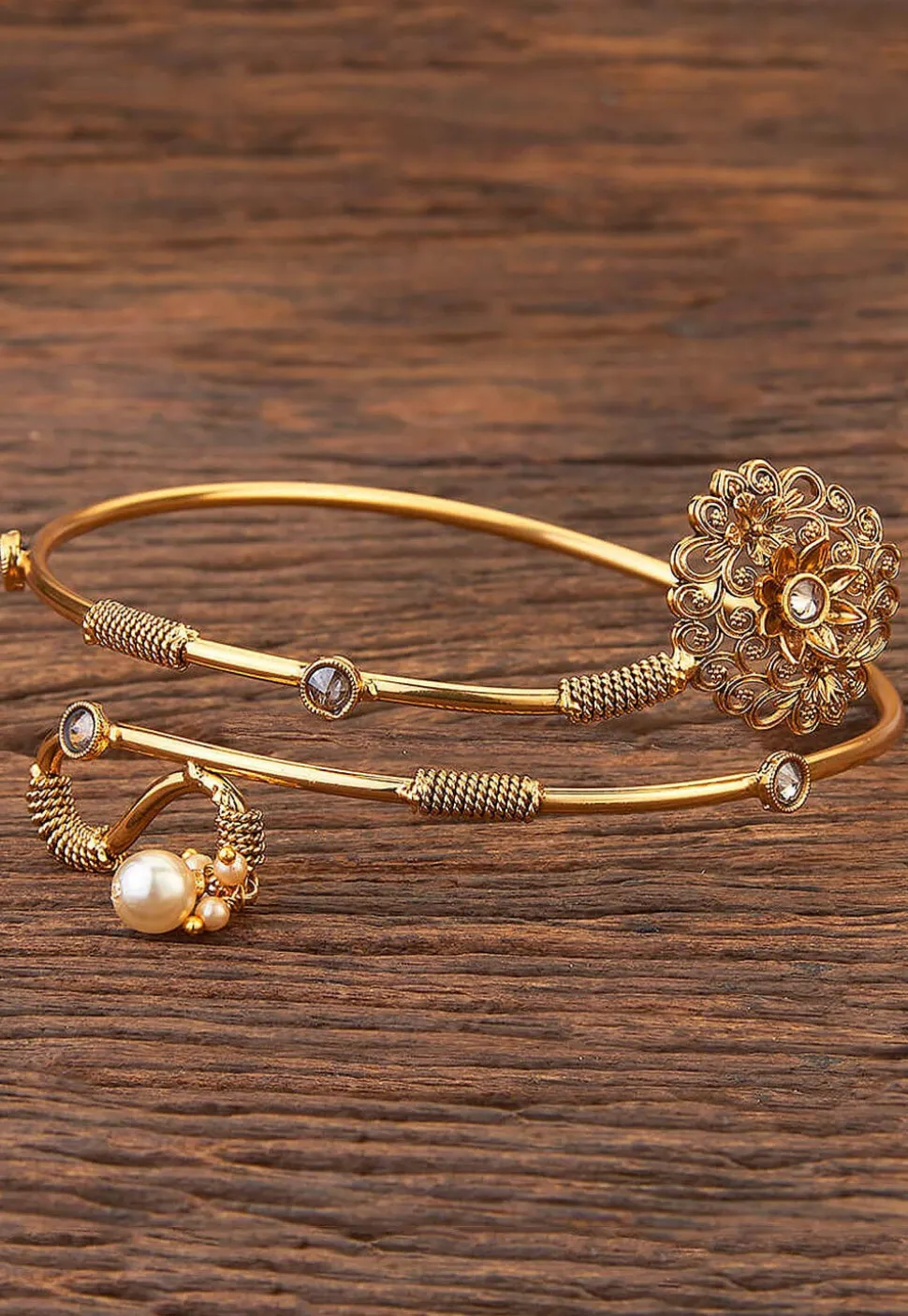 Stone Studded Adjustable Armlet