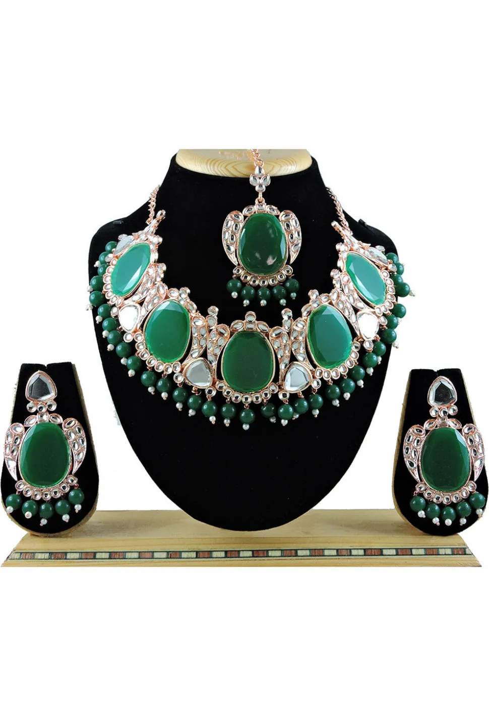 Stone Studded Choker Necklace Set