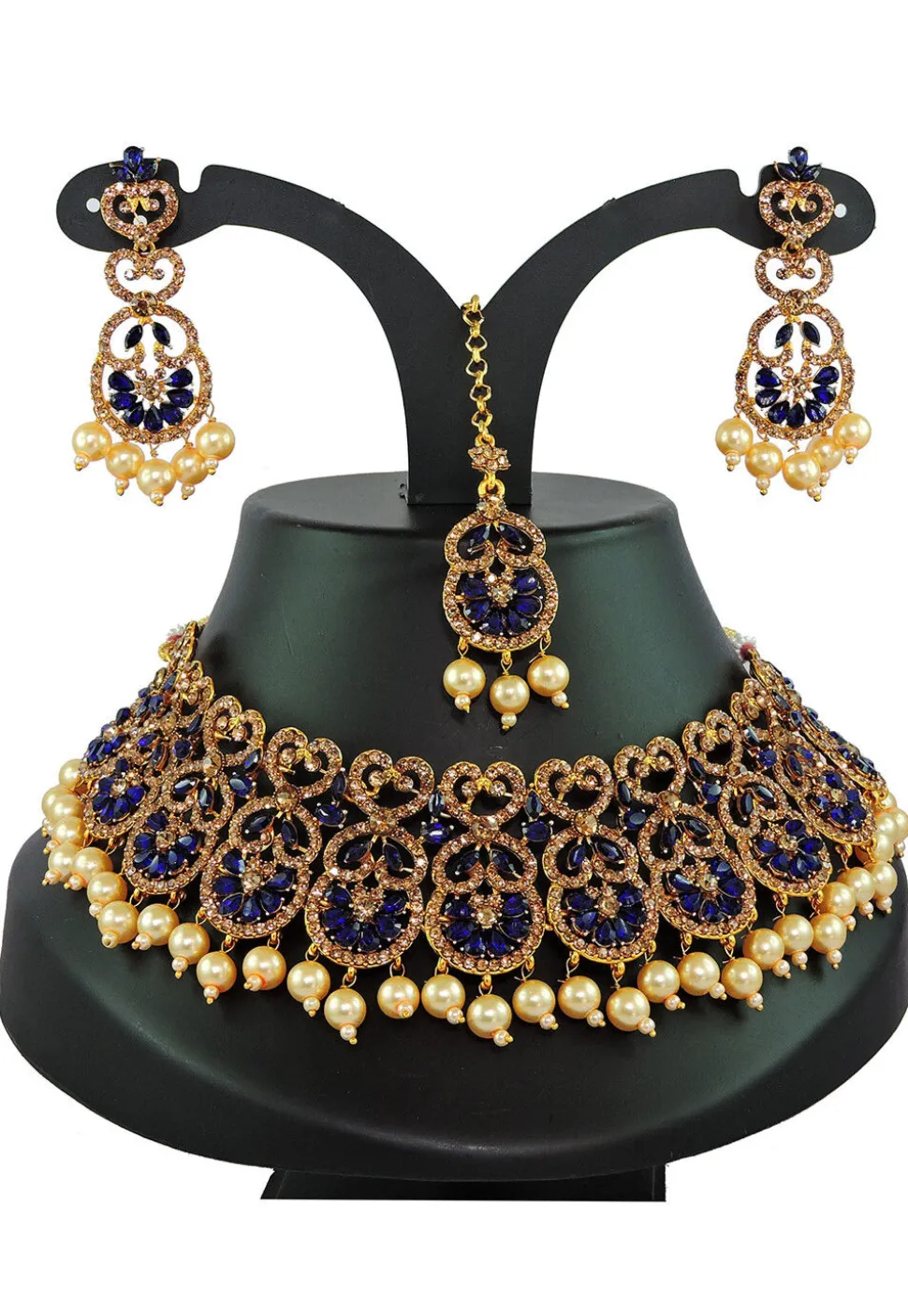 Stone Studded Choker Necklace Set