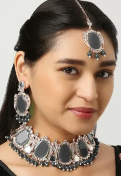 Stone Studded Choker Necklace Set