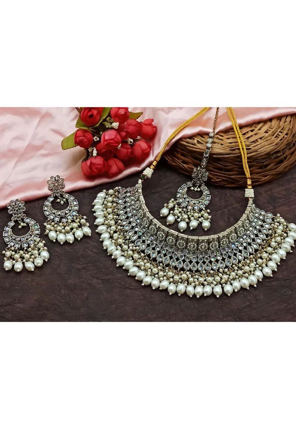 Stone Studded Choker Necklace Set