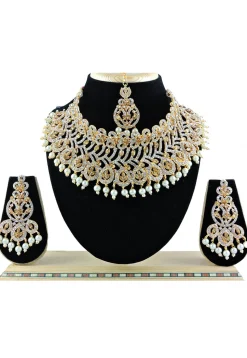 Stone Studded Choker Necklace Set