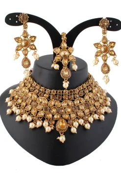 Stone Studded Choker Necklace Set