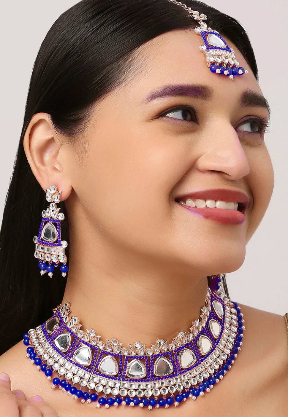 Stone Studded Choker Necklace Set