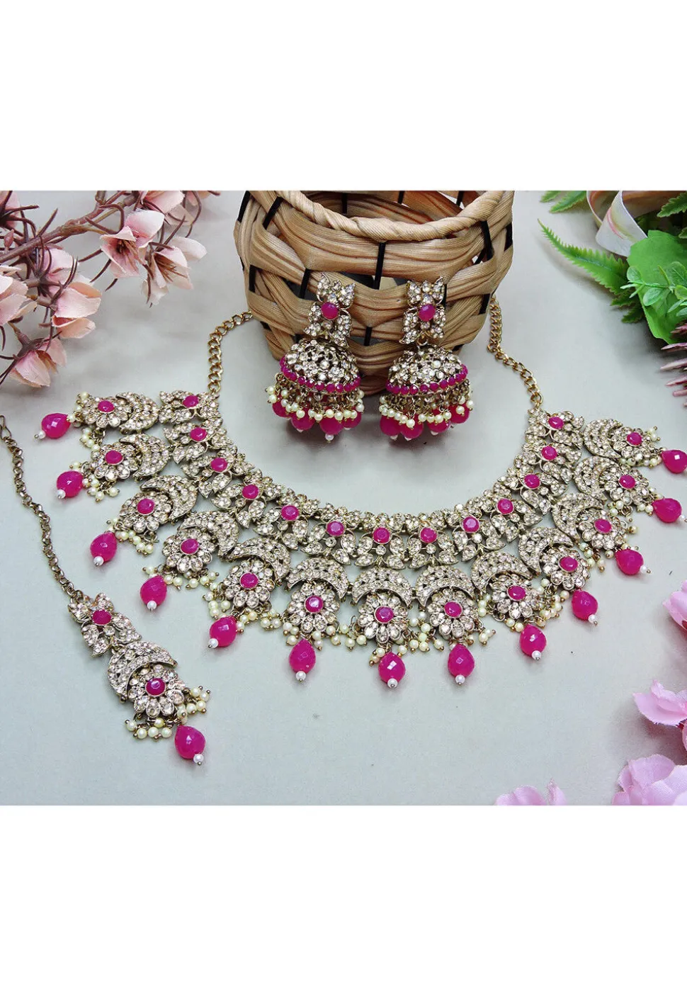 Stone Studded Choker Necklace Set