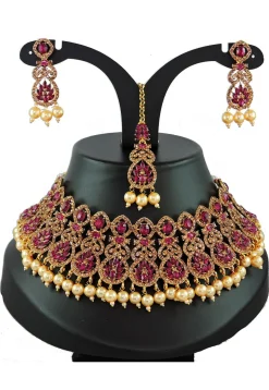 Stone Studded Choker Necklace Set