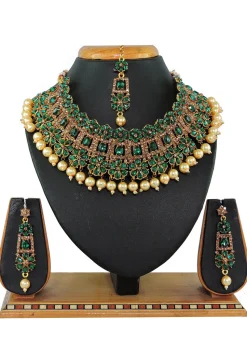 Stone Studded Choker Necklace Set
