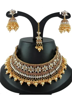 Stone Studded Choker Necklace Set